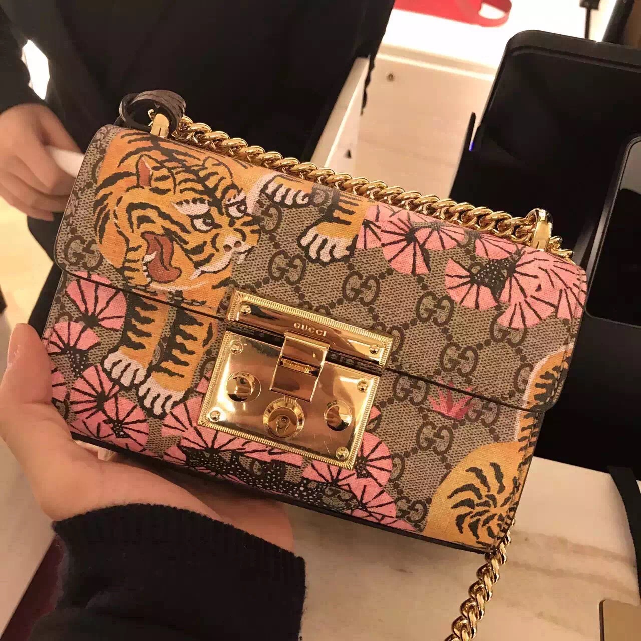 Gucci Padlock Gucci Bengal Shoulder Bag 409487 K5P3G 9967